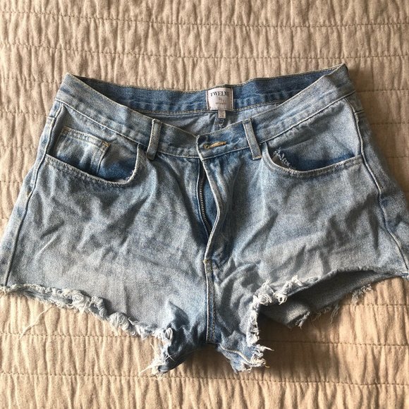 womens denim shorts - Picture 1 of 3